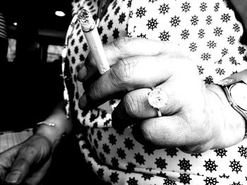 Close-up of woman hand holding ice cream