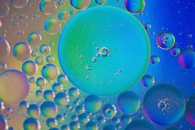 Full frame shot of bubbles in water