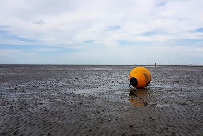 Scenic view of sea against sky - boje im watt