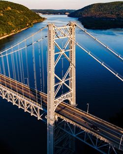 Suspension bridge