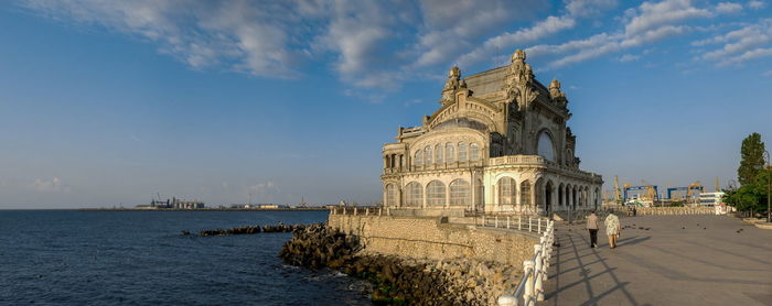 Panoramic view of historical building against sky