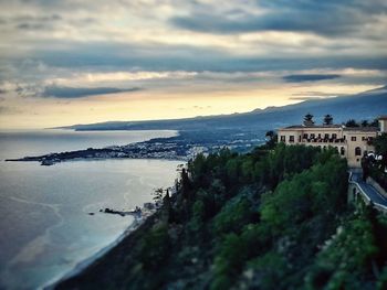 Scenic view of sea against cloudy sky