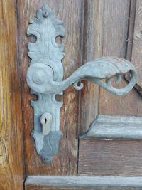 Close-up of closed door knocker