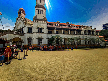 Group of people in front of building