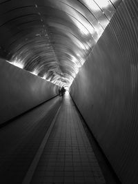 Tunnel in the city 