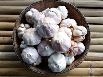 Close-up of garlic on table