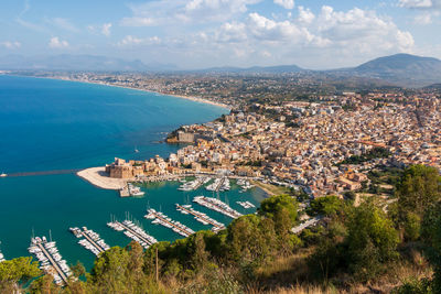 Panoramic view of the sicilian coast from the castellammare del golfo viewpoint.