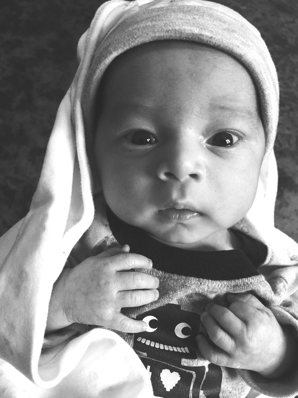 CLOSE-UP PORTRAIT OF CUTE BABY BOY