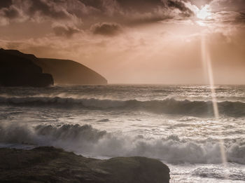 Sunset on the coast of cornwall in the town of st agnes, cornwall, england