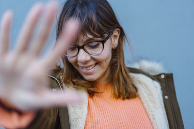 Woman wearing eyeglasses