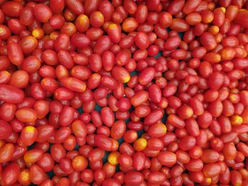 Full frame shot of oranges at market stall