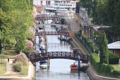 Arch bridge over canal in city