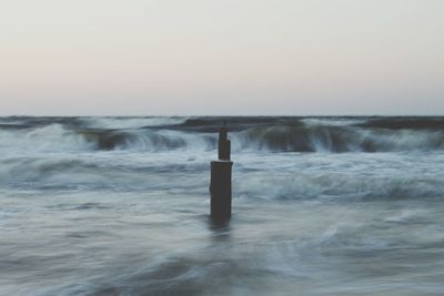 Waves splashing in sea
