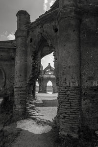 Old ruin building against sky