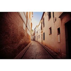 Narrow alley