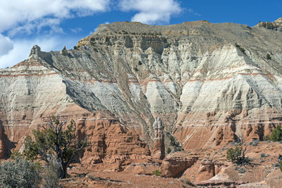 Spectacular colors in a southwestern canyon in kodachrome basin state park in utah