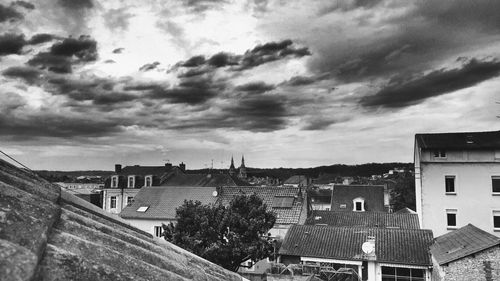 Cityscape against sky