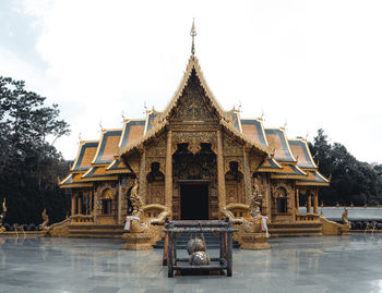 View of temple building against sky