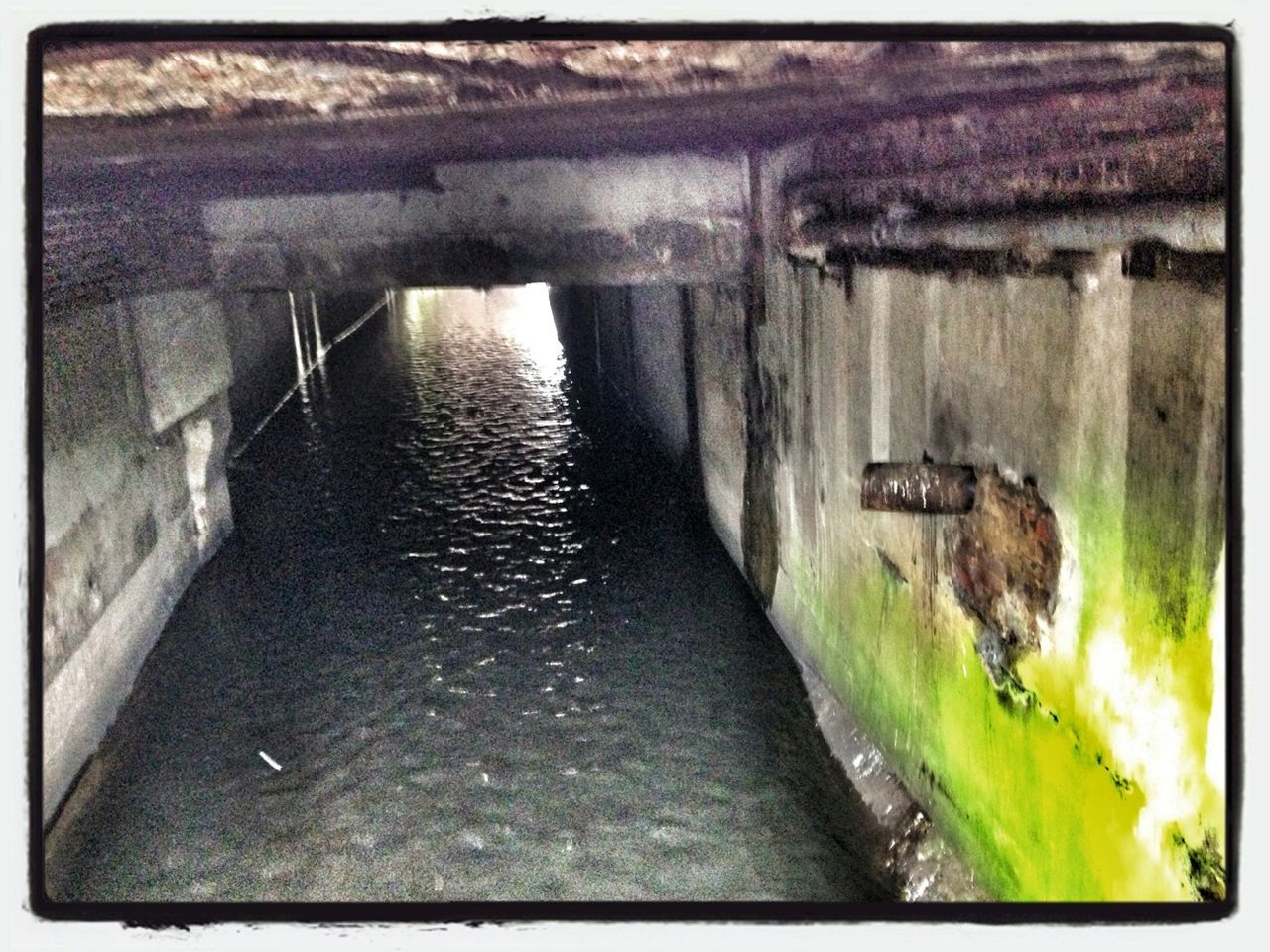 transfer print, water, auto post production filter, built structure, architecture, old, wet, connection, transportation, rusty, canal, weathered, metal, the way forward, day, outdoors, high angle view, no people, diminishing perspective, rain