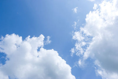 Low angle view of cloudy sky