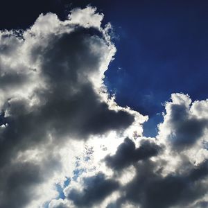 Low angle view of cloudy sky