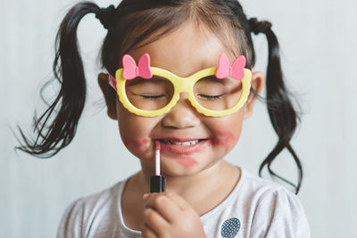 Portrait of cute girl smiling