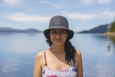 Portrait of smiling young woman