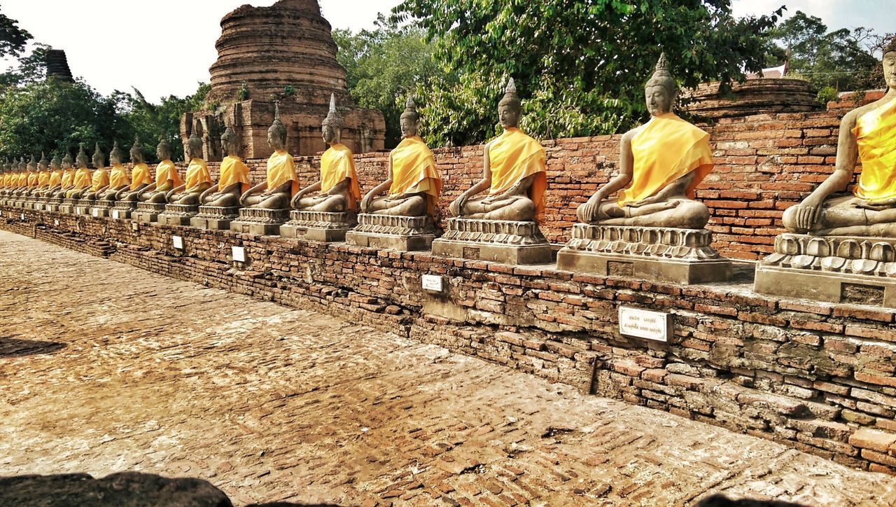 VIEW OF BUDDHA STATUE