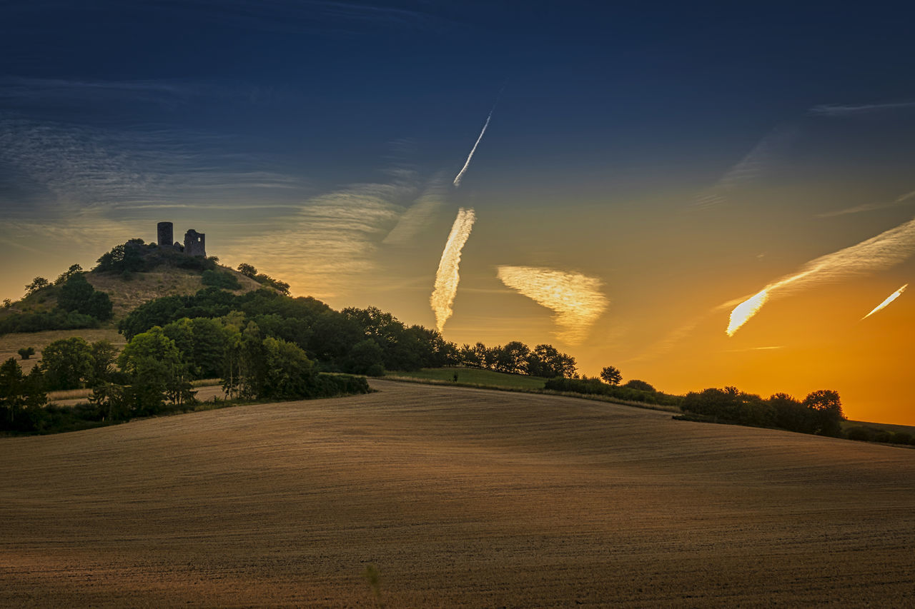 PANORAMIC VIEW OF CITY DURING SUNSET