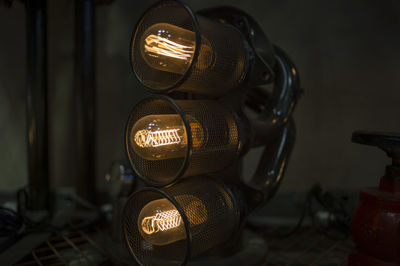 Electric lamp