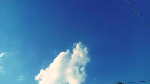 Low angle view of cloudy sky