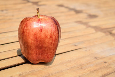 Close-up of apple on table