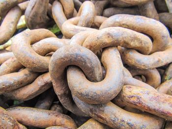 Close-up of rusty chain