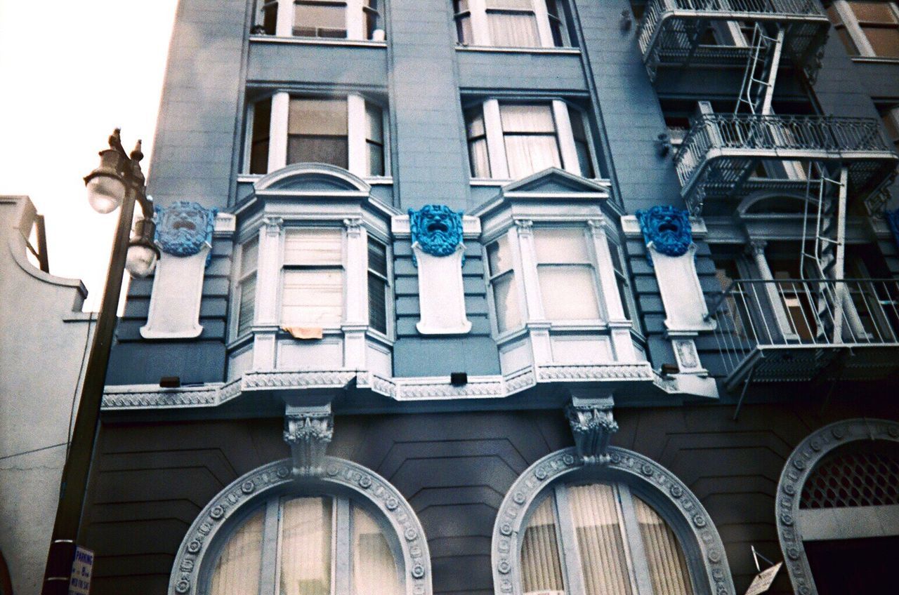 LOW ANGLE VIEW OF BALCONY