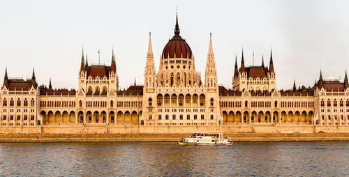 Hungarian parliament building by danube river