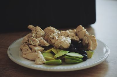 Close-up of noodles in plate on table