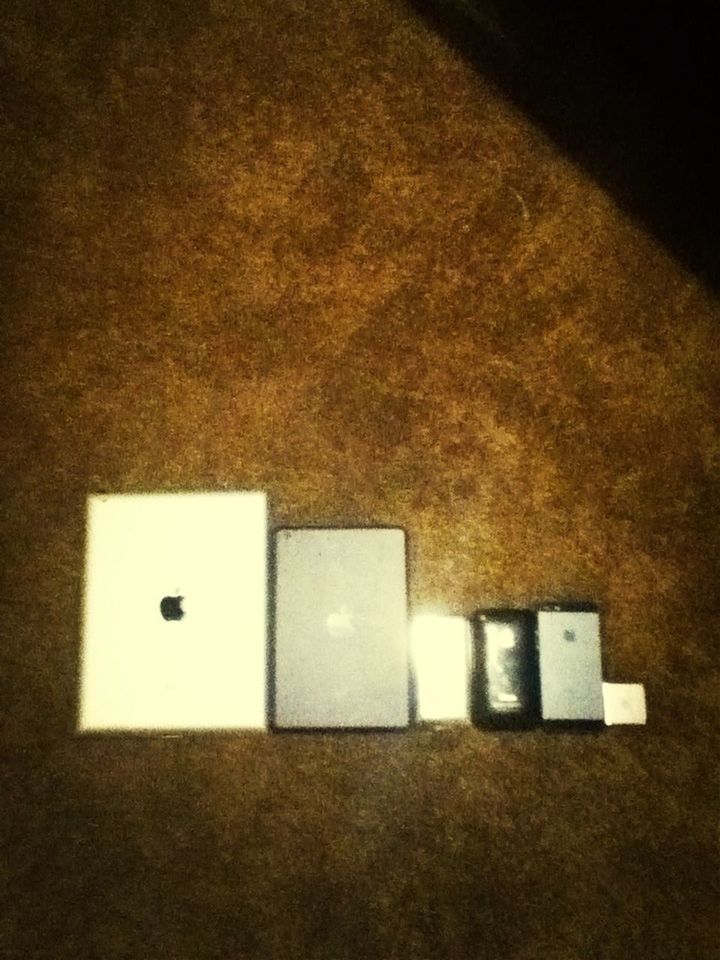 indoors, still life, table, high angle view, wall - building feature, close-up, copy space, no people, shadow, home interior, white color, paper, wood - material, technology, single object, studio shot, wall, simplicity, communication, white