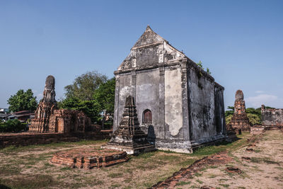 Old ruins of building against clear sky