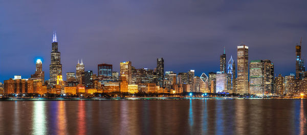 Panorama of chicago cityscape river side along lake michigan at beautiful twilight time, illinois,