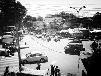 Traffic on city street