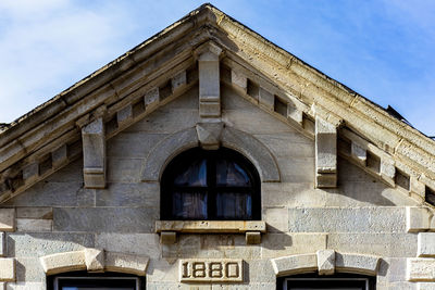 Old apartment building nyc
