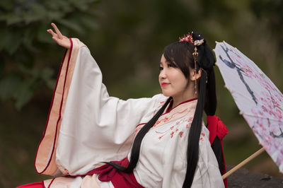 Young woman in chinese traditional dress