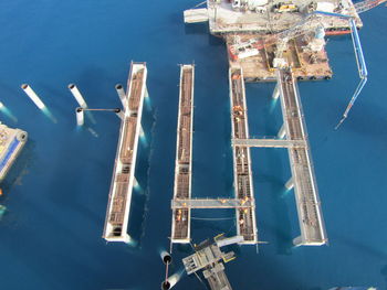 Construction of a platform and a jetty in the red sea