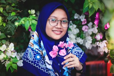 Portrait of a smiling young woman