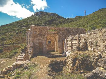 Old ruins of building