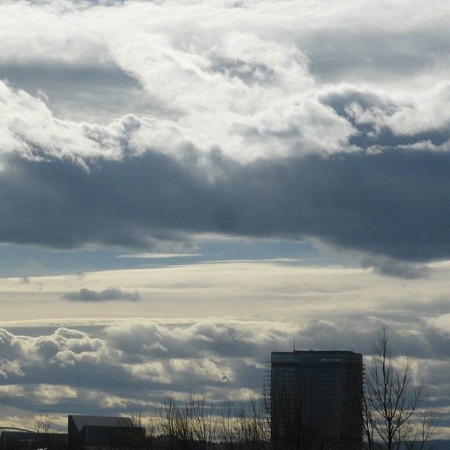 sky, cloud - sky, building exterior, built structure, architecture, cloudy, cloud, weather, low angle view, silhouette, nature, city, beauty in nature, scenics, house, overcast, no people, outdoors, tranquility, tranquil scene