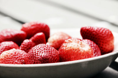 Close-up of strawberries in bowl