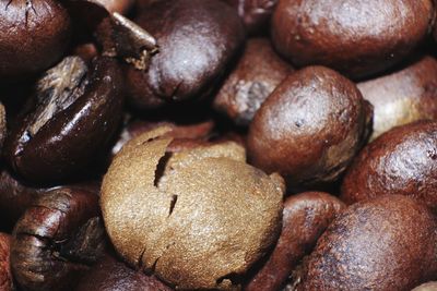 Full frame shot of roasted coffee beans