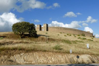 Castle of arraiolos against sky