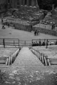 Empty footpath in row